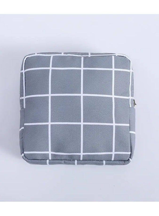 ORiTi Portable Tampon Pouch Convenient Sanitary Napkin Storage Bag for Women and Teens Perfect First Period Gift  - Image 1