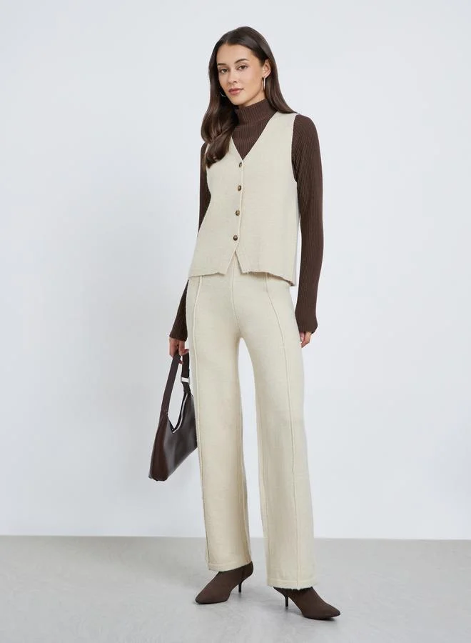 Styli Styli Sleeveless V-Neck Flat Knit Vest