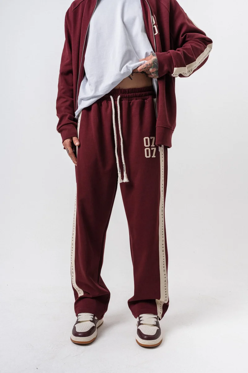 RESPIRE Men’s 7-Stripe Detail Winter Doubleface Baggy Sweatpants Burgundy