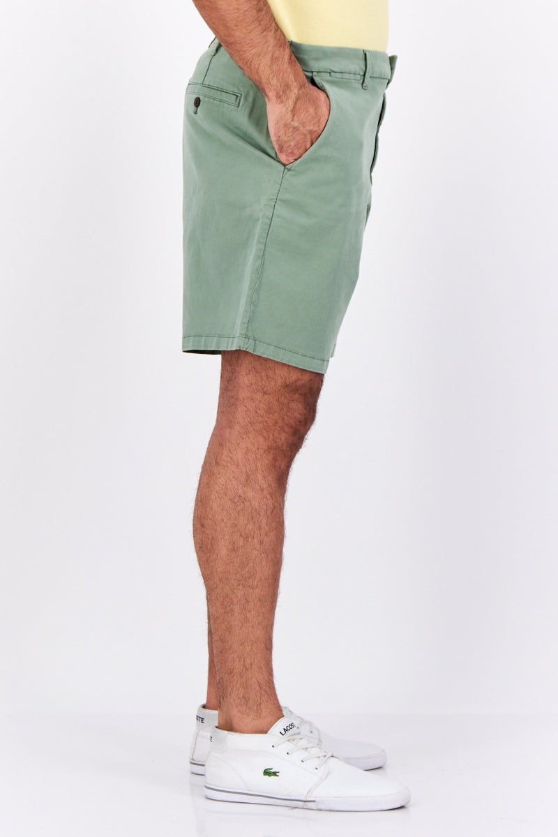 GAP شورتات أساسية بسيطة للرجال بطول 8 بوصات، لون أخضر مريمي - Image 2