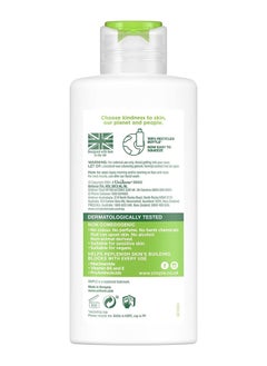 simple Replenishing Rich Moisturiser 125ml  - Image 2