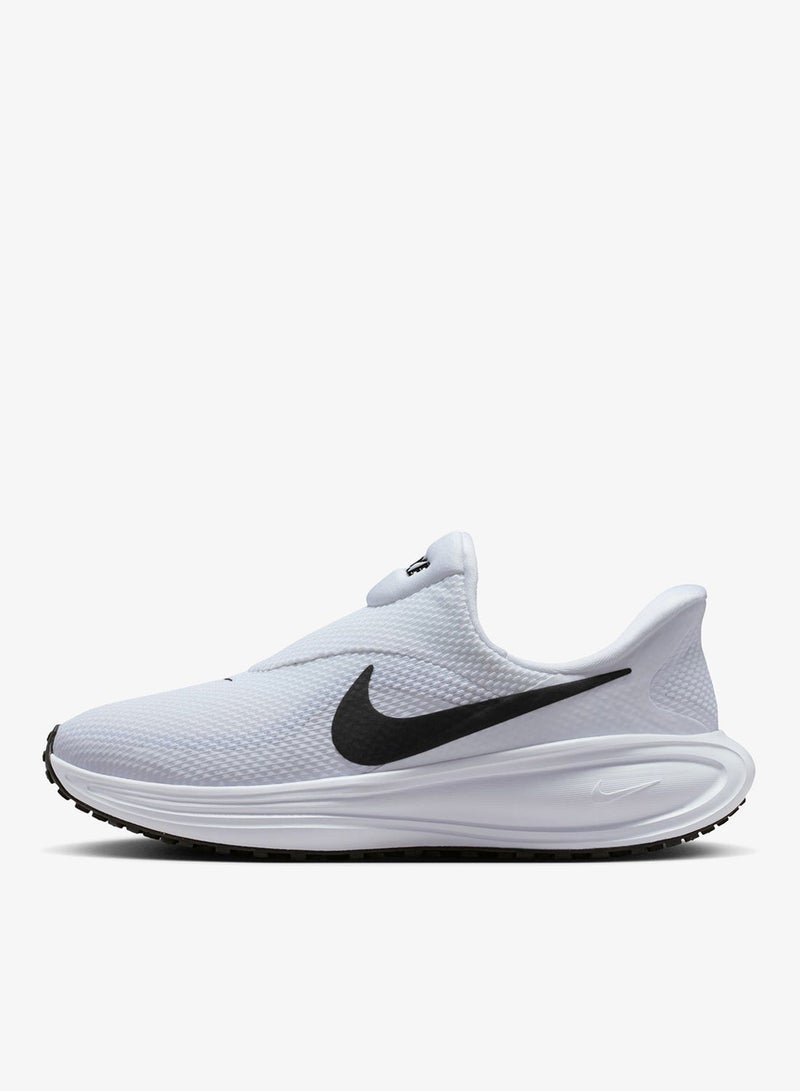 Nike W NIKE REVOLUTION 8 EASYON - Image 1