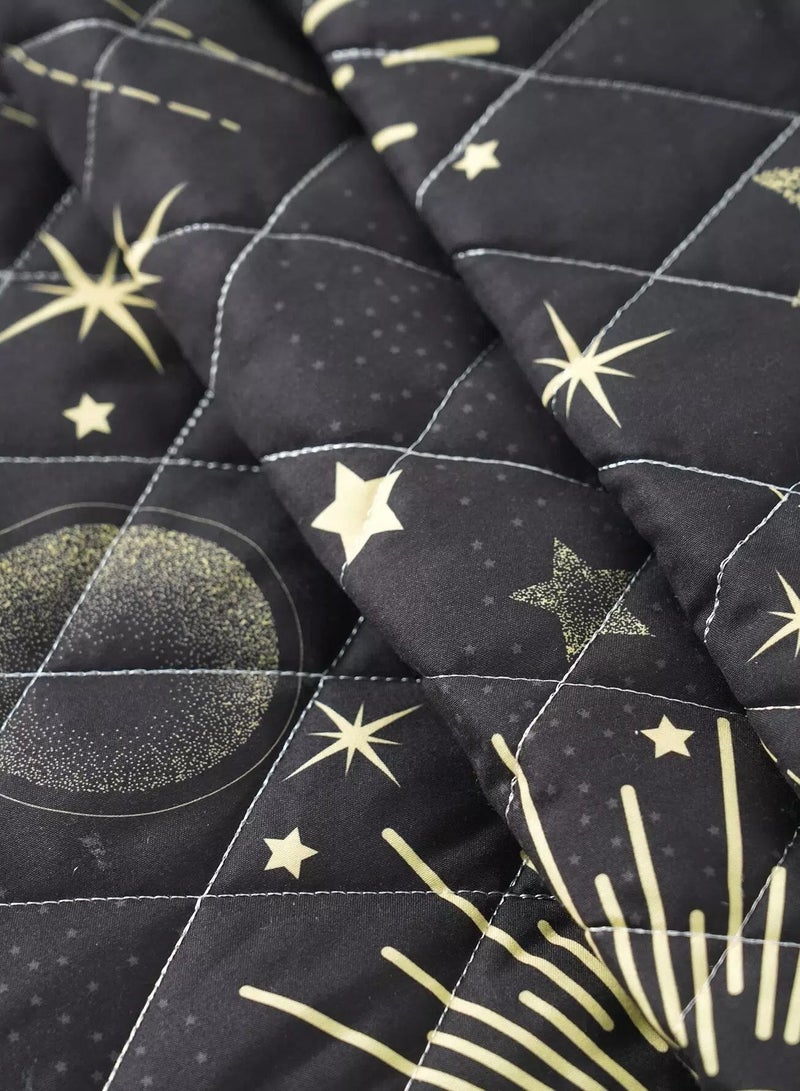 Moon & Star Print Bedspread  - Image 4