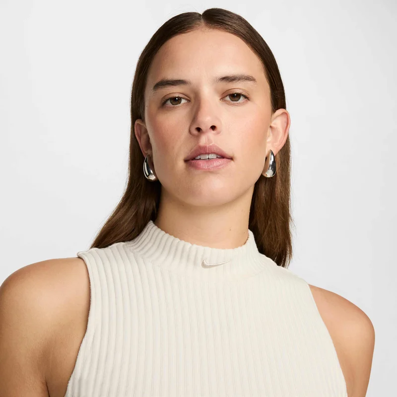 Nike White Women's Sportswear Chill Crop Top for Women | Best Price UAE