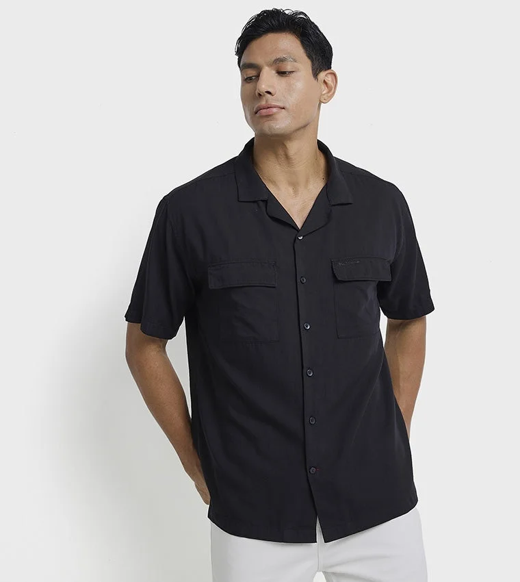 بين شيرمان Ben Sherman Men's Short Sleeve Solid Shirts