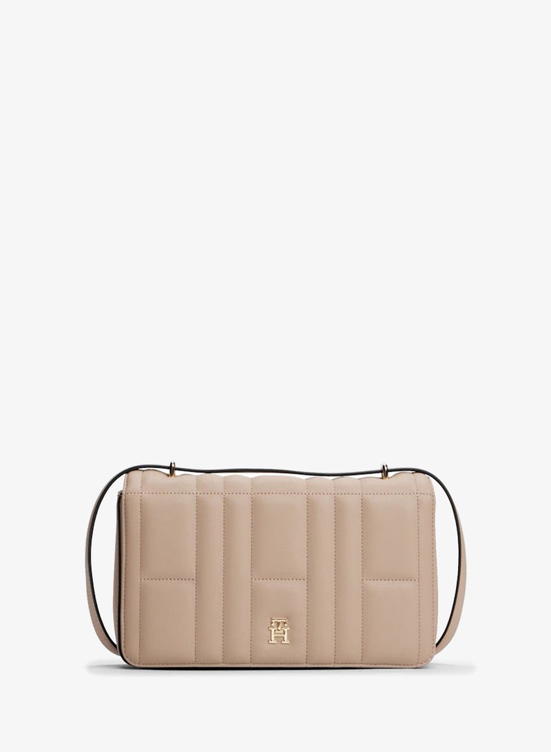 TOMMY HILFIGER Logo Detailed Feminine Crossbody - Image 1