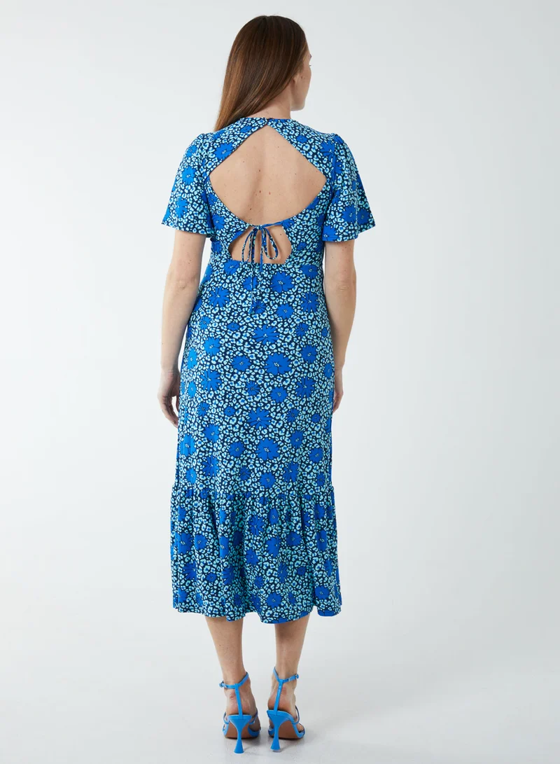 بلو فانيلا فستان ميدي بياقة مستديرة وأكمام ملاك وربطة وظهر مفتوح