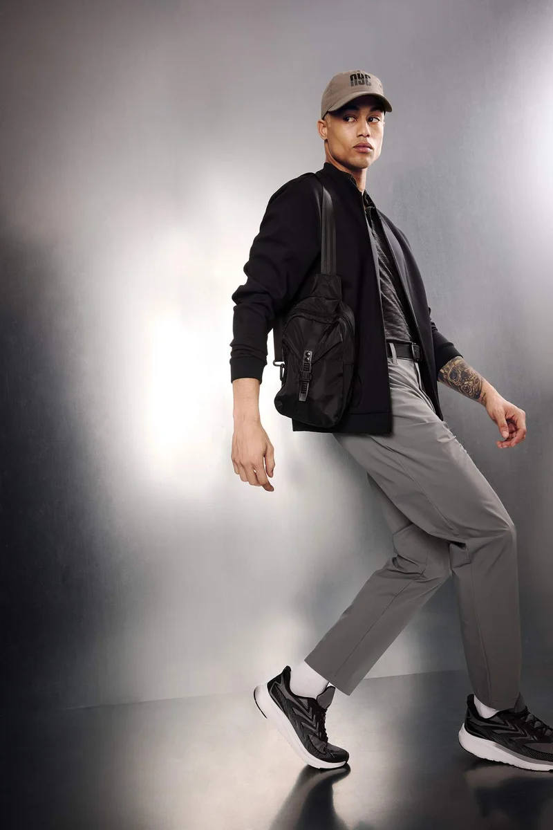 ديفاكتو Standard Fit High Neck Cardigan