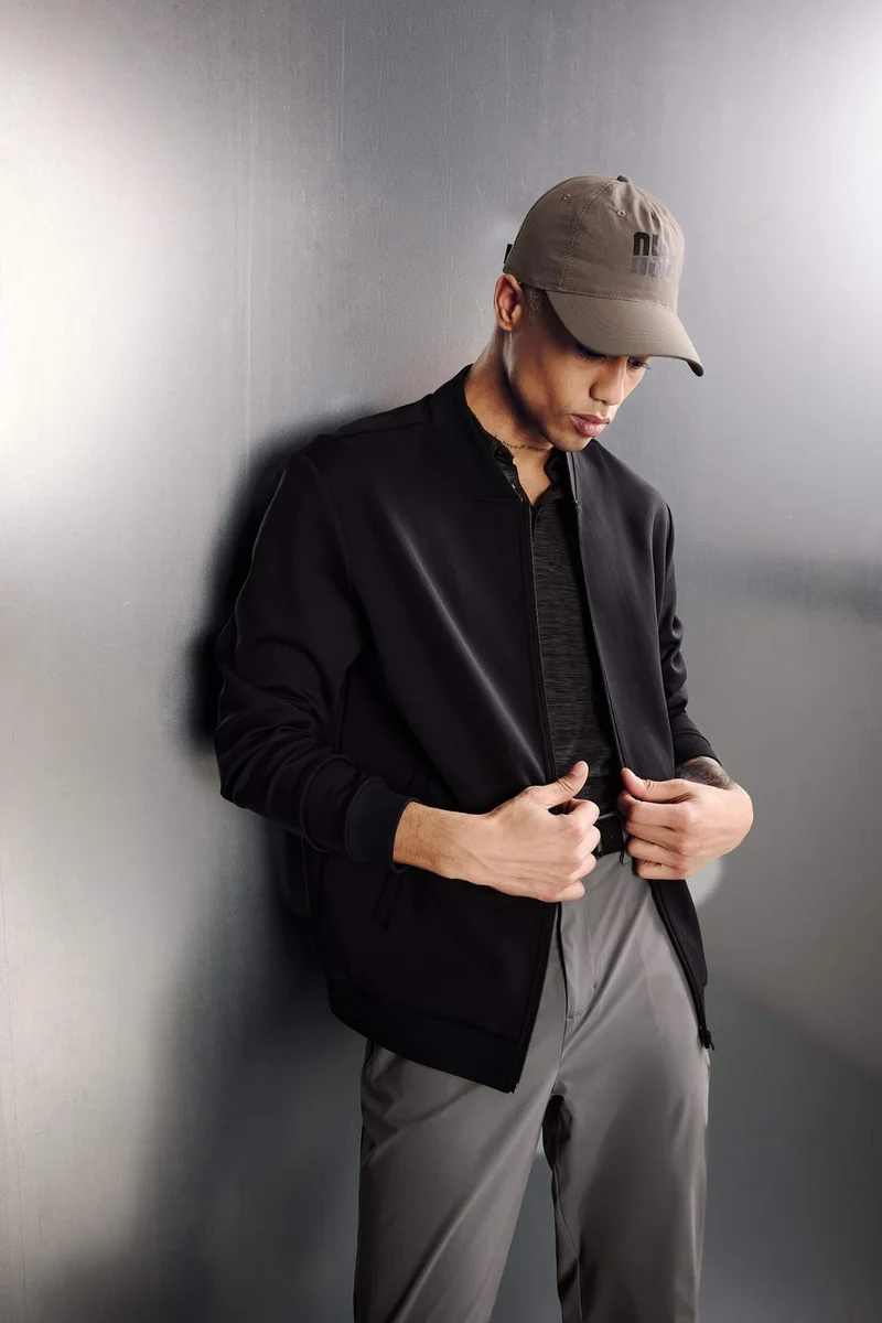 ديفاكتو Standard Fit High Neck Cardigan