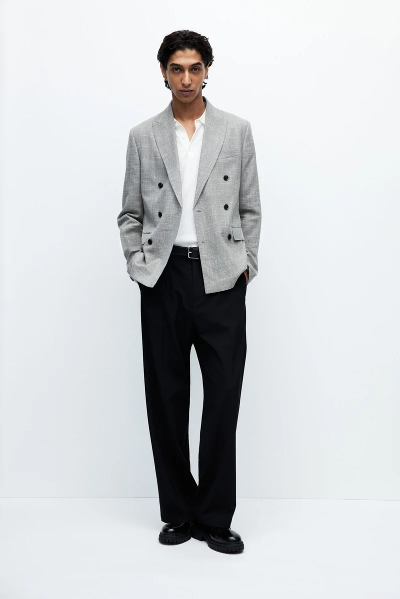 اتش اند ام جاكيت بأزرار مزدوجة وقصّة عادية