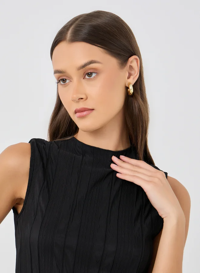 Styli Textured Sleeveless Round Neck Blouse