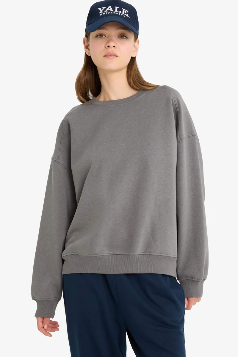 Defacto Oversize Fit Crew Neck Thick Fabric Sweatshirt