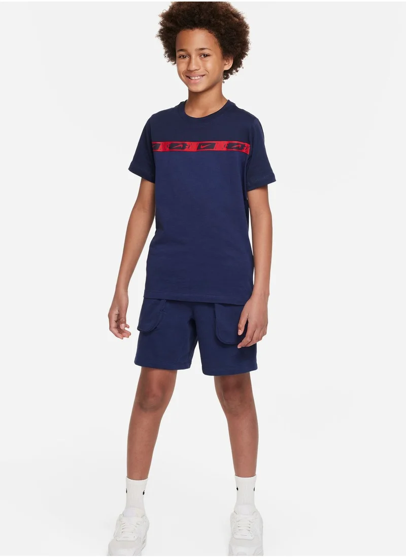 Nike Youth Nsw Repeat T-Shirt