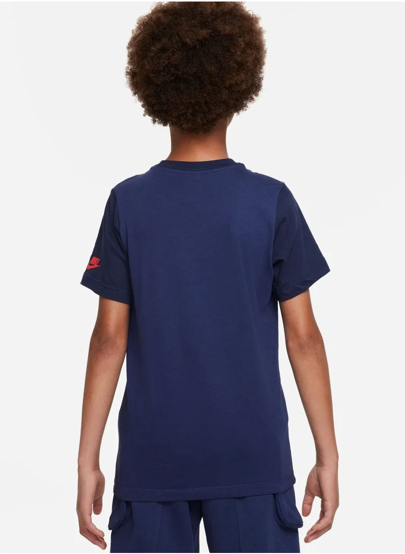 Nike Youth Nsw Repeat T-Shirt