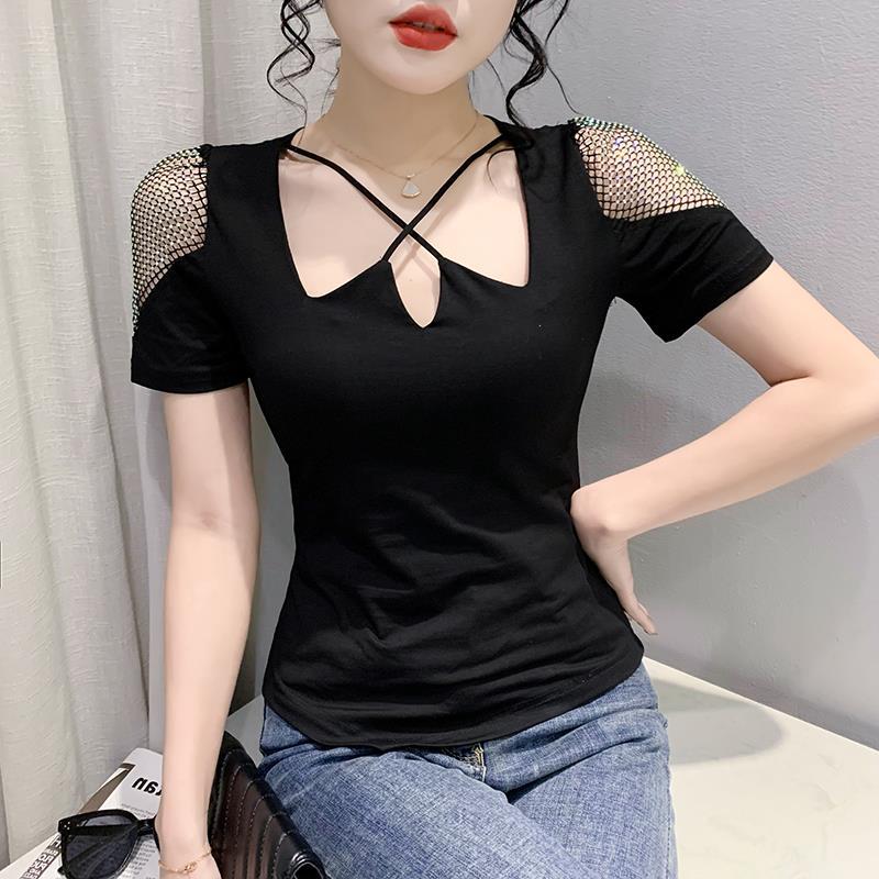 Real shot 2023 spring and summer new T-shirt original design personality V-neck shoulder Diamond short sleeve women's solid color fashion small shirt - Image 4