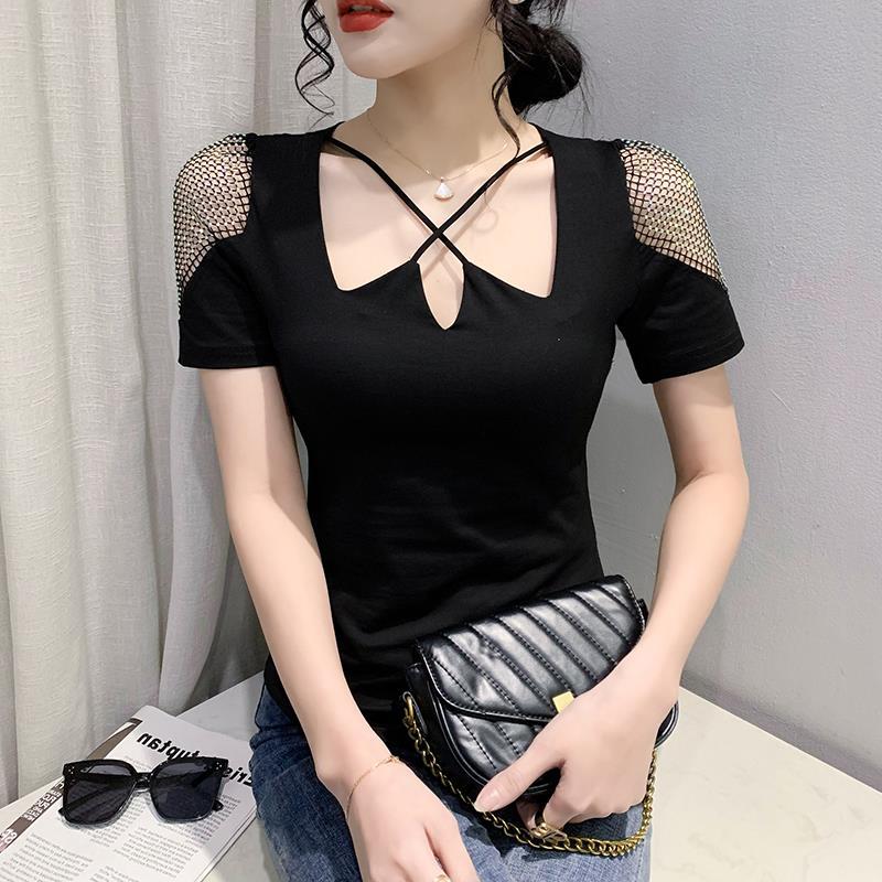 Real shot 2023 spring and summer new T-shirt original design personality V-neck shoulder Diamond short sleeve women's solid color fashion small shirt - Image 1