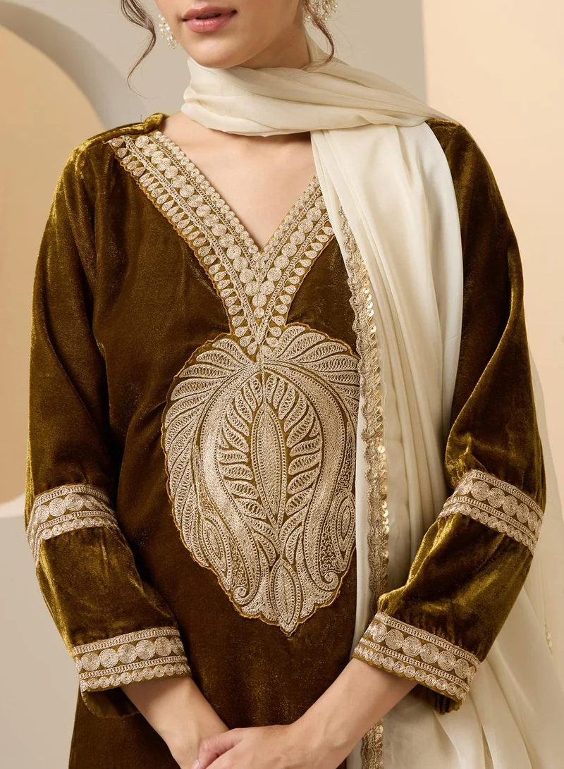 ISHIN Women's Mustard Velvet Embroidered Tunic Full Length Casual Straight Fit Kurta Set