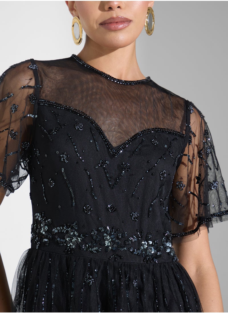 Namshi x - Embellished Evening Dress - Image 1