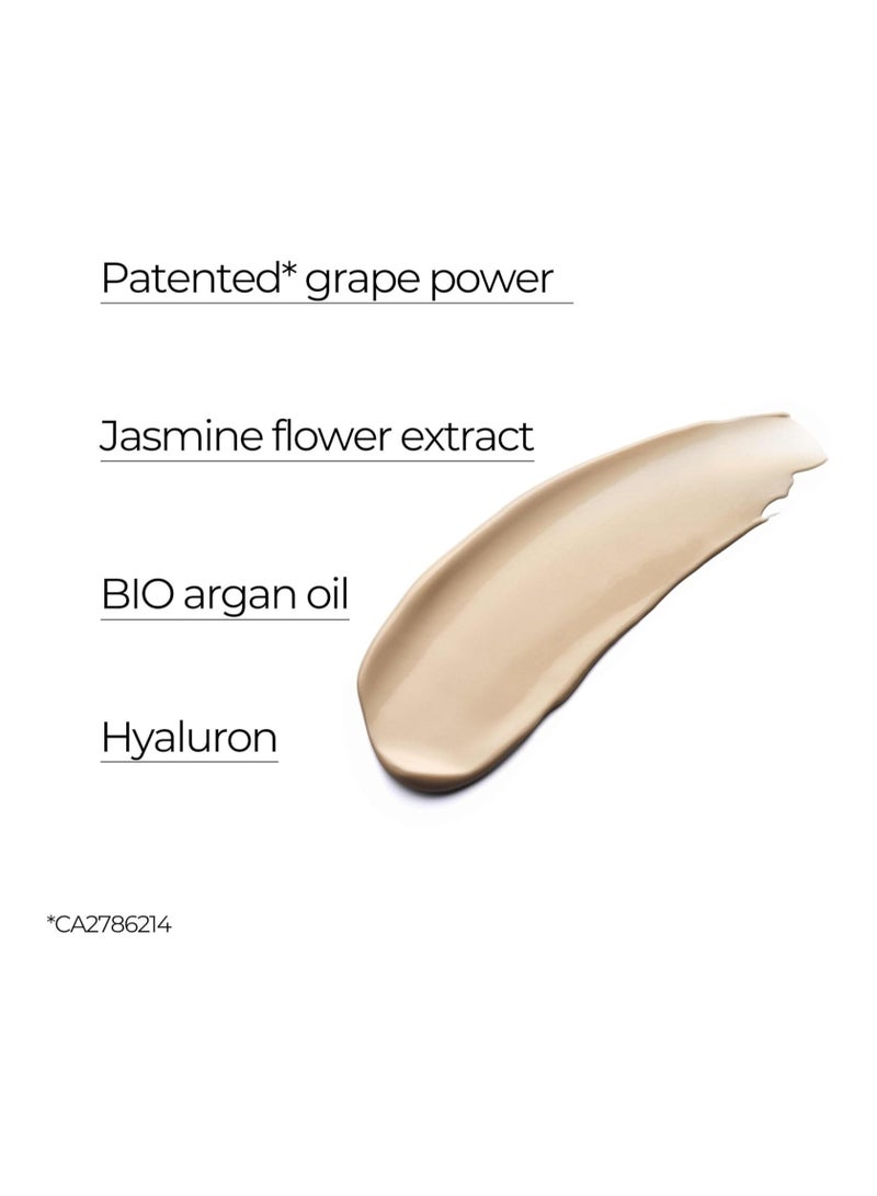أم. أسام VINO GOLD Eye Cream - Fragrance-free eye care against dark circles & for a smoothed, toned & regenerated eye area, reduces wrinkle depth with hyaluronic acid, under eye cream, 0.67 Fl Oz - Image 3