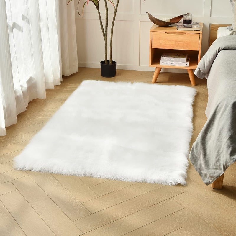 duduta White Rectangle Faux Fur Rug 3x5 ft Fluffy Sheepskin Carpet Rug Washable for Bedroom Nursery Living Room