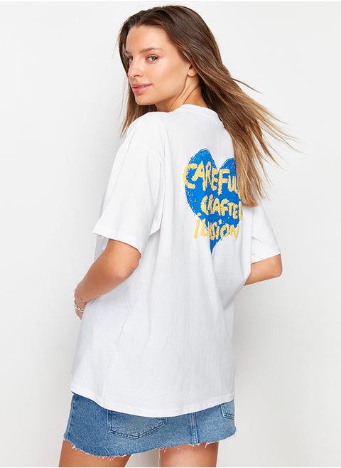 White 100% Cotton Front and Back Embossed Printed Oversized/Wide Fit Knitted T-Shirt TWOSS23TS00355