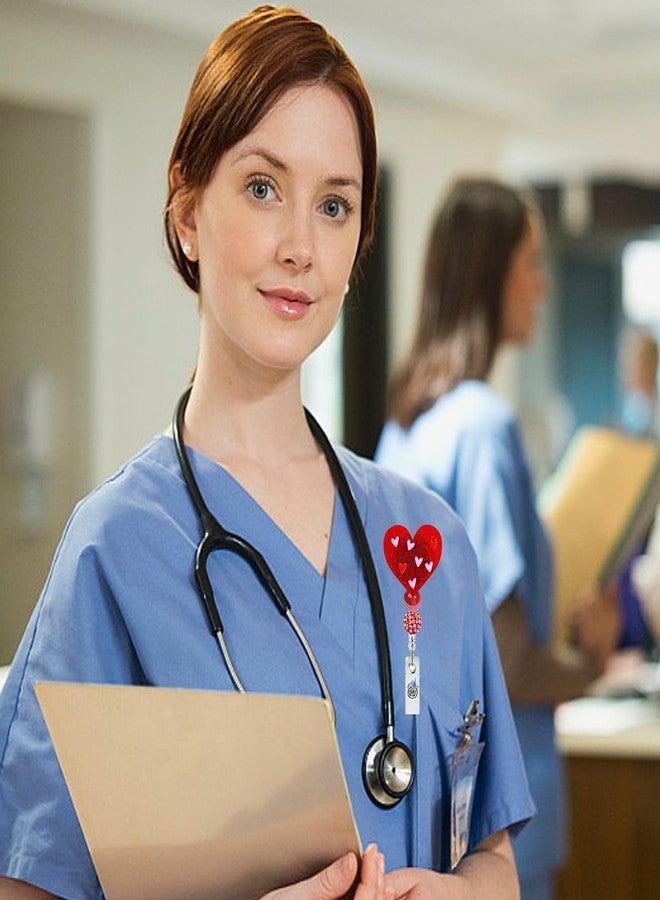 بكرة شارة عيد الحب، حامل بطاقة اسم قابل للسحب على شكل قلب أحمر، مشبك شارة لامع من الأكريليك، بكرة شارة مزخرفة على شكل قلب، حامل شارة عيد الحب للأطباء والممرضات والمعلمين والطلاب، هدية عيد الميلاد - Image 5