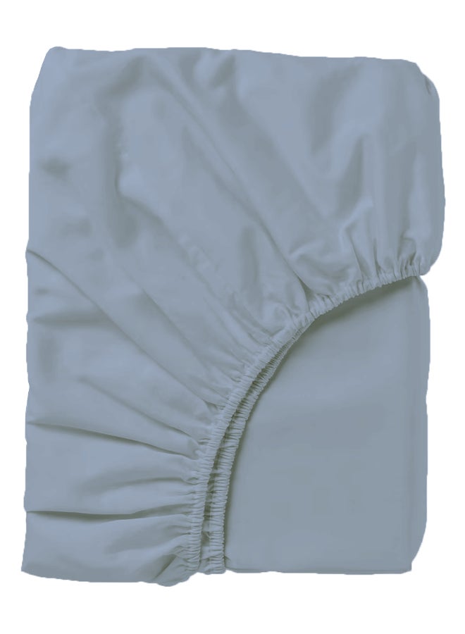 ايست من نون شيت مفروش سوبر كينغ سايز | مادة قطن ساتين ناعمة 400TC | لون أزرق سماوي | 1 شيت مفروش 200 × 200 سم مع جيب عمق 40 سم | مناسب لمرتبة سوبر كينغ سايز - Image 5