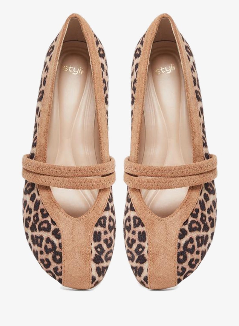 Styli Animal Print Ballerina Shoes - Image 5