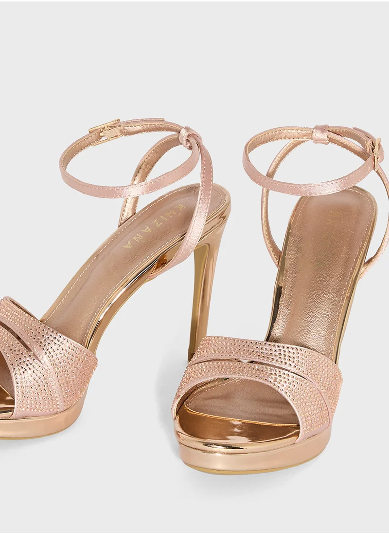 خزانة Diamante Platform Satin Sandal