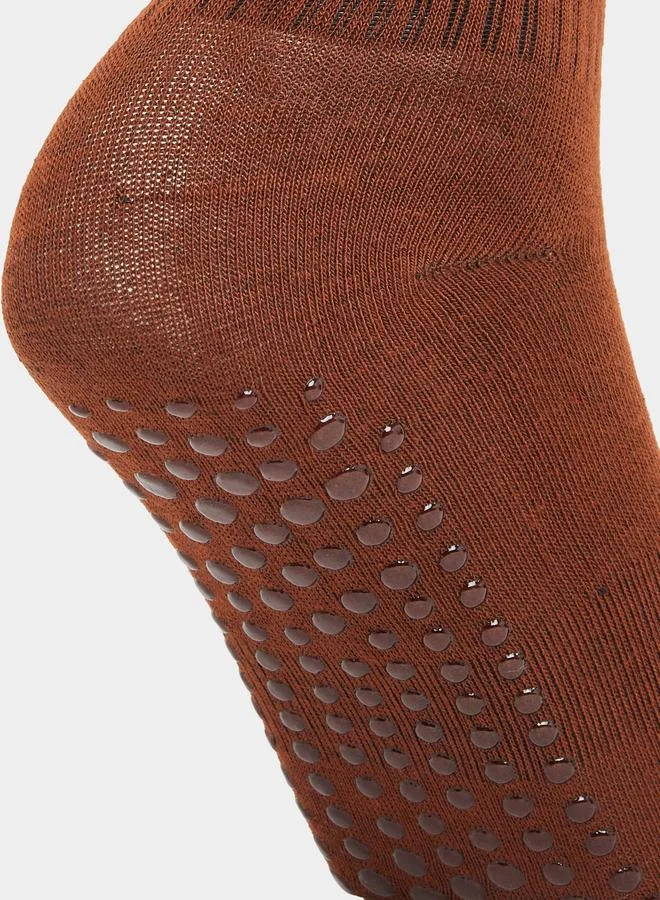Styli Styli Set of 2 - Contrast Striped Socks