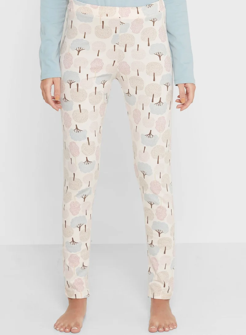 ترينديول Graphic T-Shirt & Printed Pyjama Set