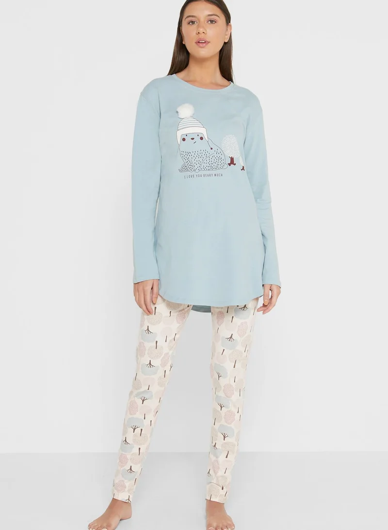 ترينديول Graphic T-Shirt & Printed Pyjama Set