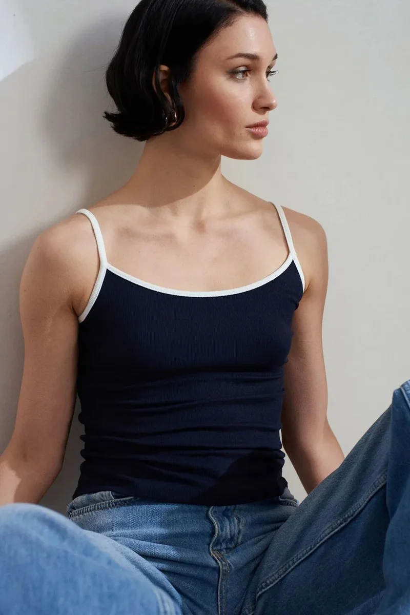 DILVIN Color Block Ribbed Sleeveless Blouse