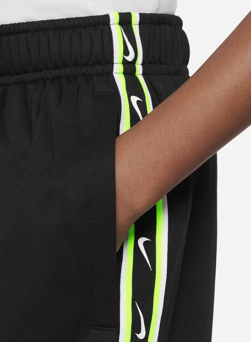 Nike Youth Nsw Repeat Shorts
