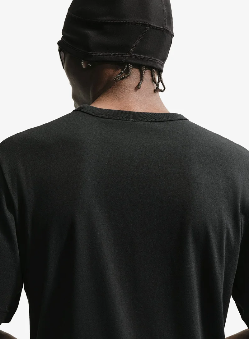 Nike BLACK/(IGLOO) Nsw Core Graphic T-Shirt for Men | Best Price UAE