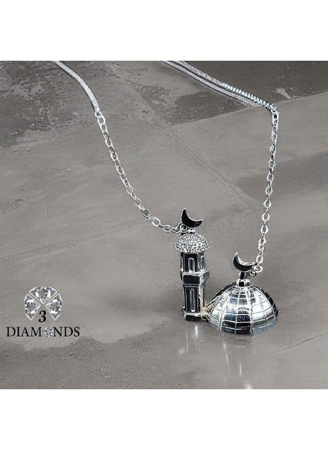 3Diamonds Platinum-Plated Mosque Necklace with Crescent Moon Pendant – Elegant & Spiritual  - Image 2