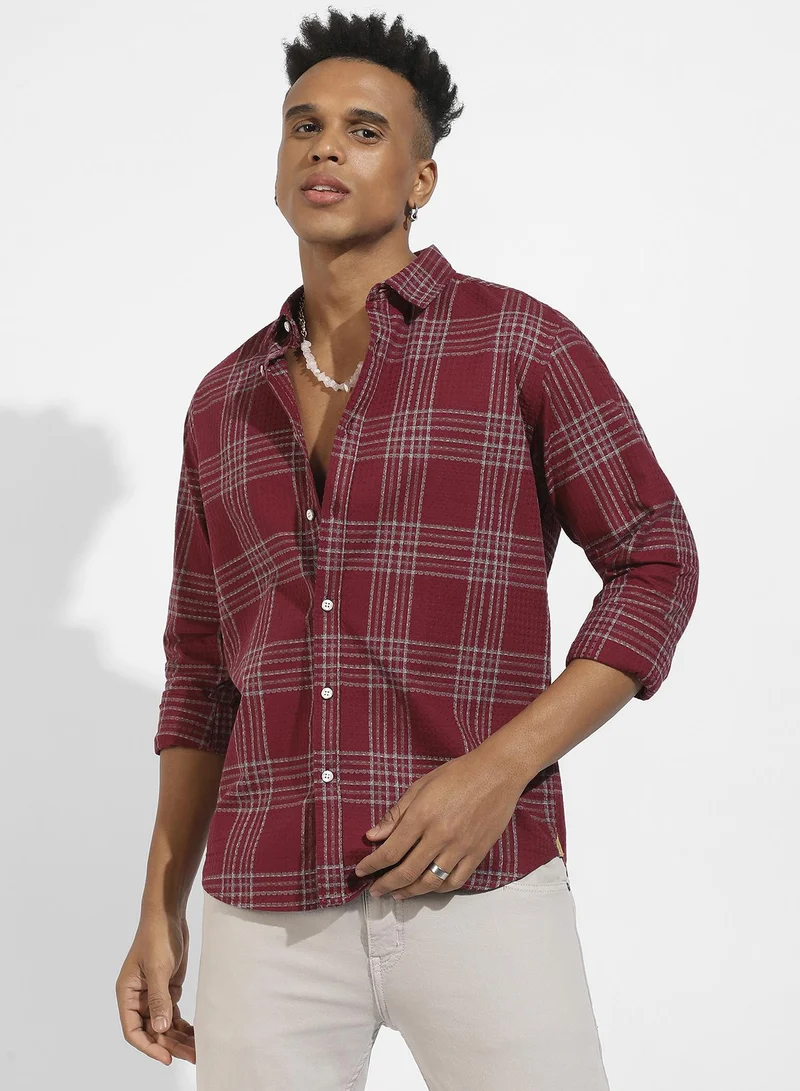 Campus Sutra Men's Maroon Red Chalk Tartan Plaid Shirt For Casual Wear | Spread Collar | Long Sleeve | Button Closure | Cotton Blend Shirts Crafted With Comfort Fit For Everyday Wear