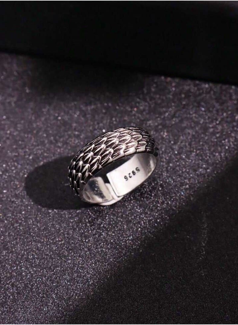Luxury Concept - Elegant And Modern Antique Silver Plated Ring For Men One Size - Image 1