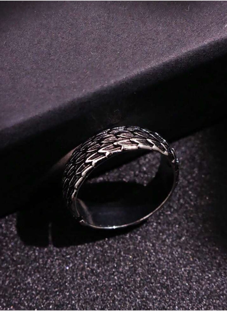 Luxury Concept - Elegant And Modern Antique Silver Plated Ring For Men One Size - Image 1