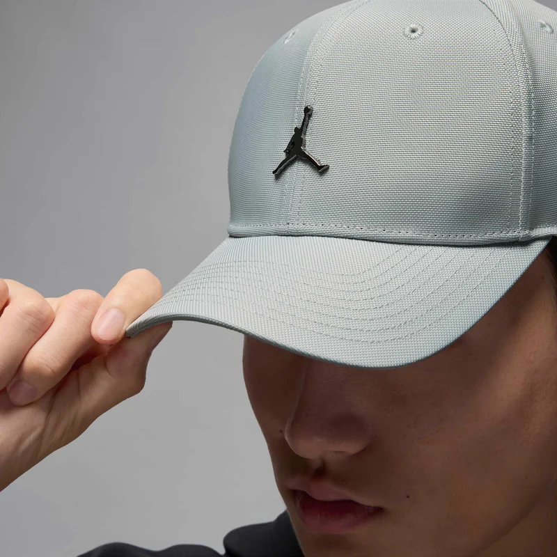 Jordan Rise Structured Metal Logo Cap