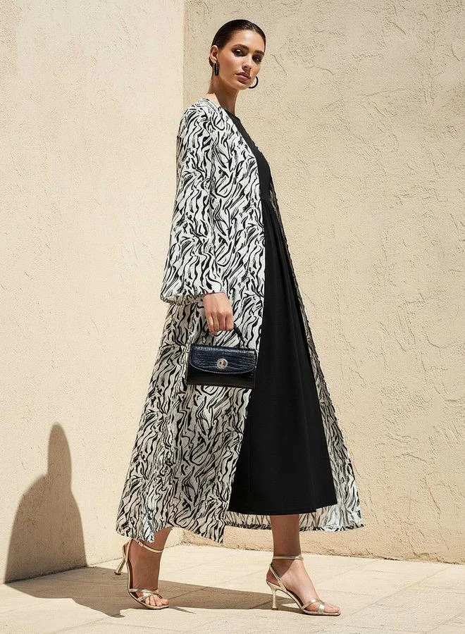 سبلاش فيڤ Regular Fit Kimono Abaya Shrug with Print