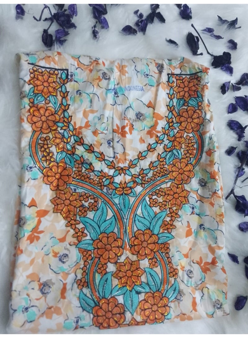 Makhawer made of the finest Indonesian silk with an embroidered design  - Image 1