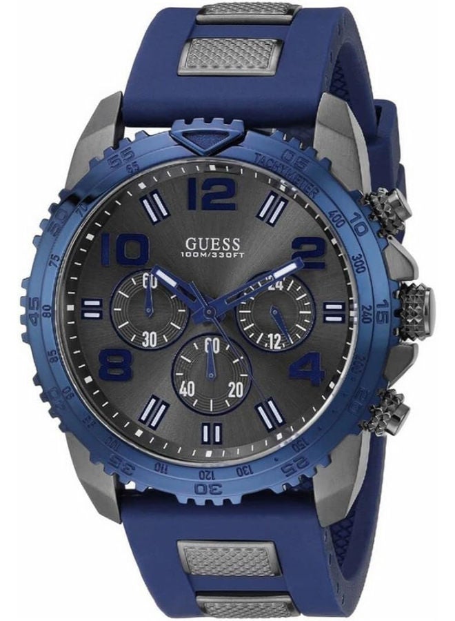 جس ساعة GUESS W0599G2 للرجال من الفولاذ المقاوم للصدأ وحزام من السيليكون/المطاط باللون الأسود والأزرق، تاج لولبي - Image 2