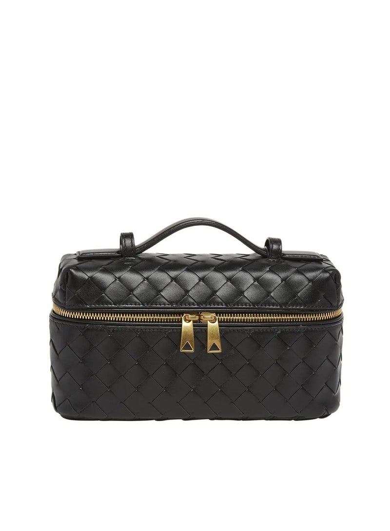 BOTTEGA Veneta Bang Vanity Case in Intrecciato Leather Bag - Image 1