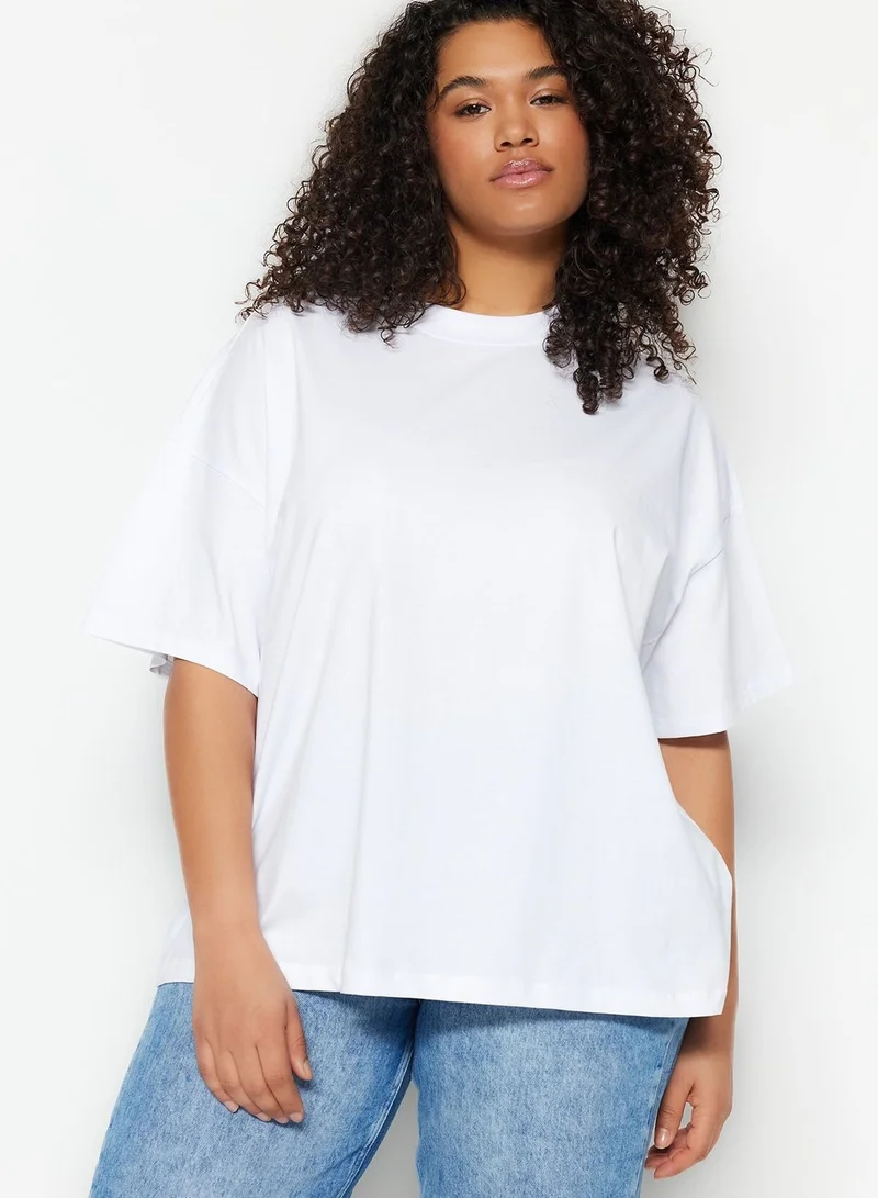 Trendyol Curve Crew Neck T-Shirt