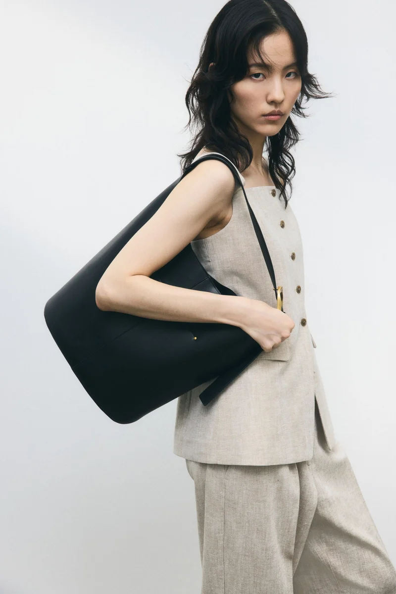 اتش اند ام صدرية بدلة طويلة