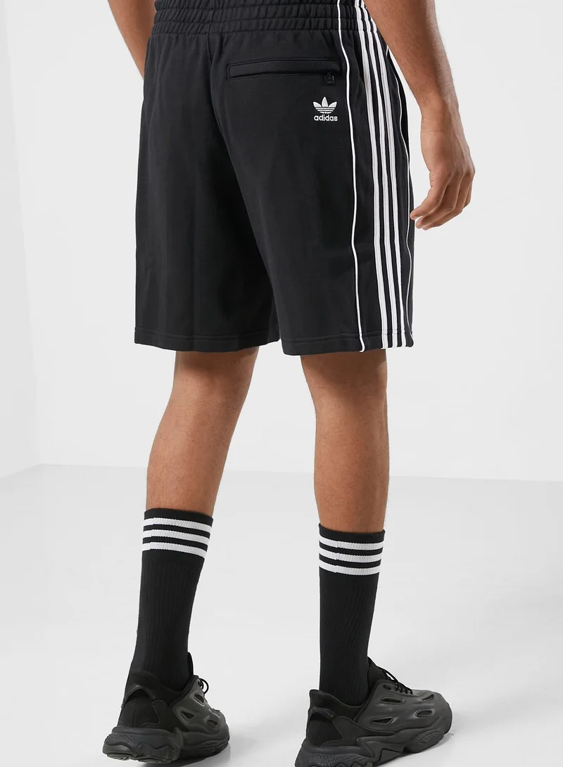 adidas Originals Essential Rekive Shorts