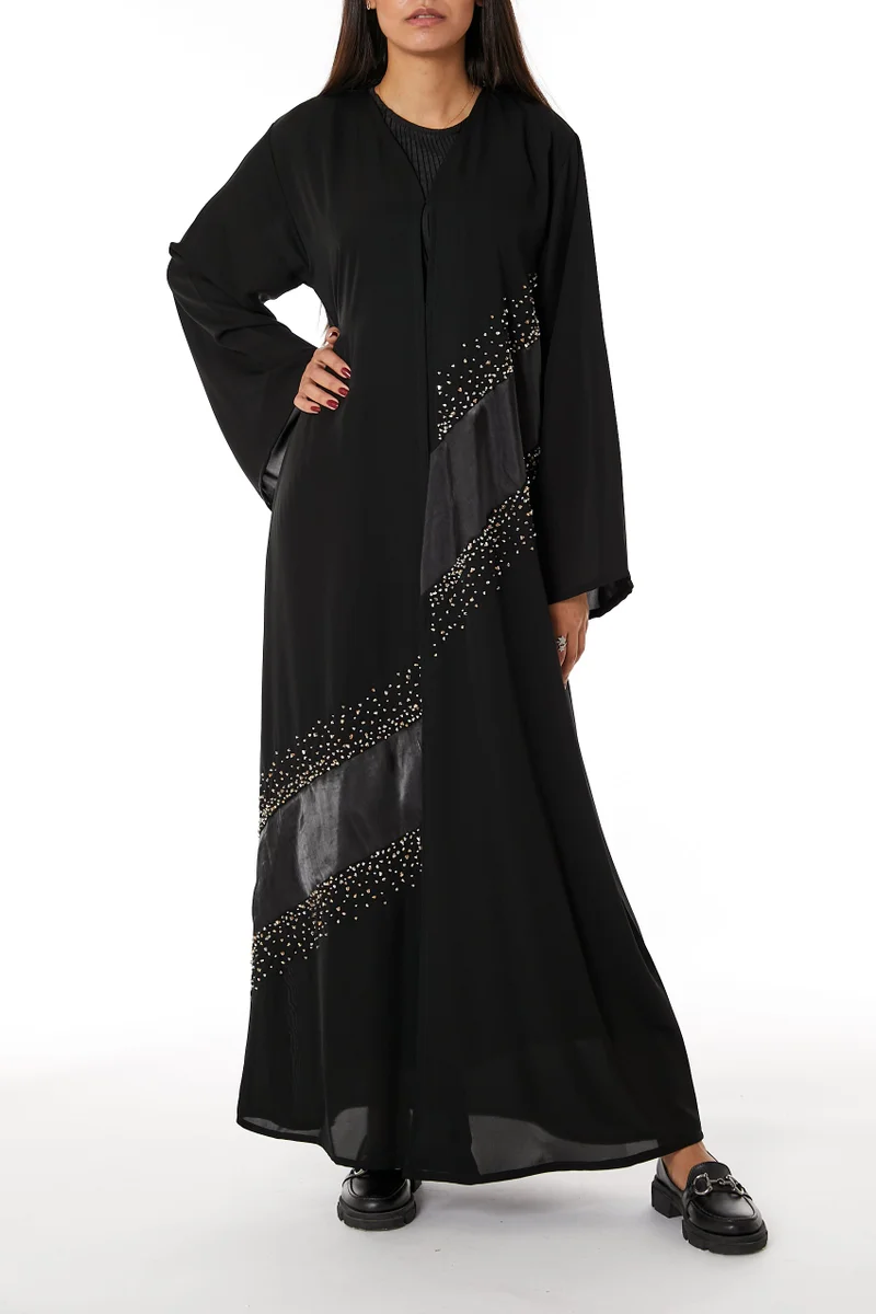 Moistreet Embellished Flared Sleeve Abaya