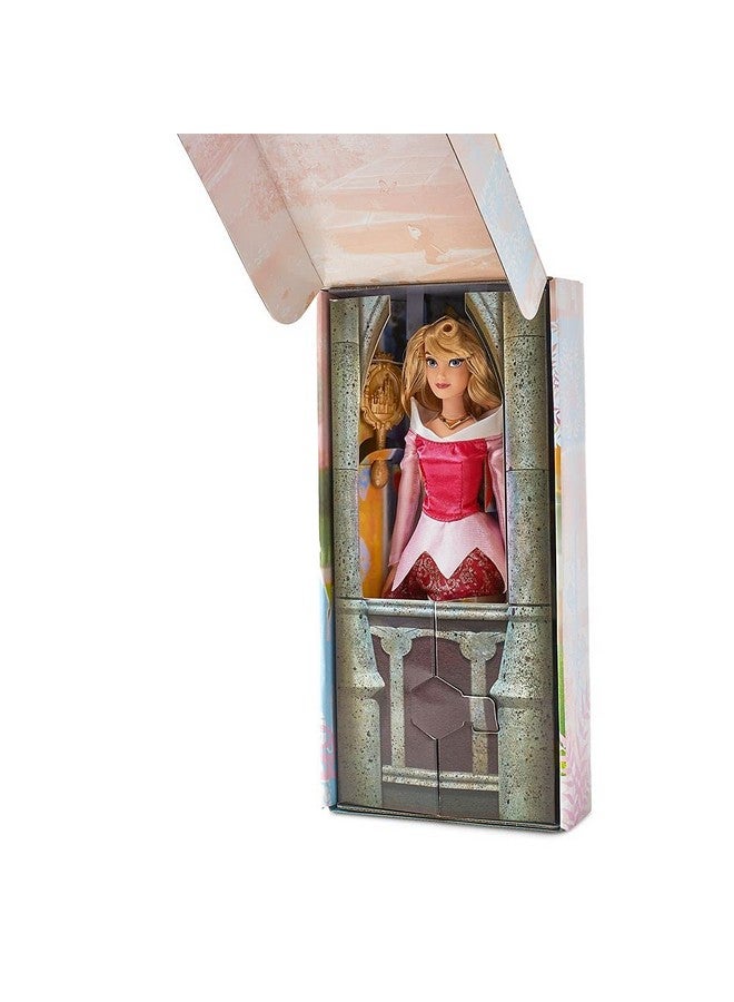 Disney store دميه أميرة ديزني الكلاسيكية الرسمية من متجر ديزني (أورورا من الجميلة النائمة)، 11 بوصة، تشمل فرشاة بتفاصيل مصبوبة، لعبة قابلة للتشكيل بالكامل بزي كلاسيكي - ألعاب أميرات ديزني للفتيات - Image 2