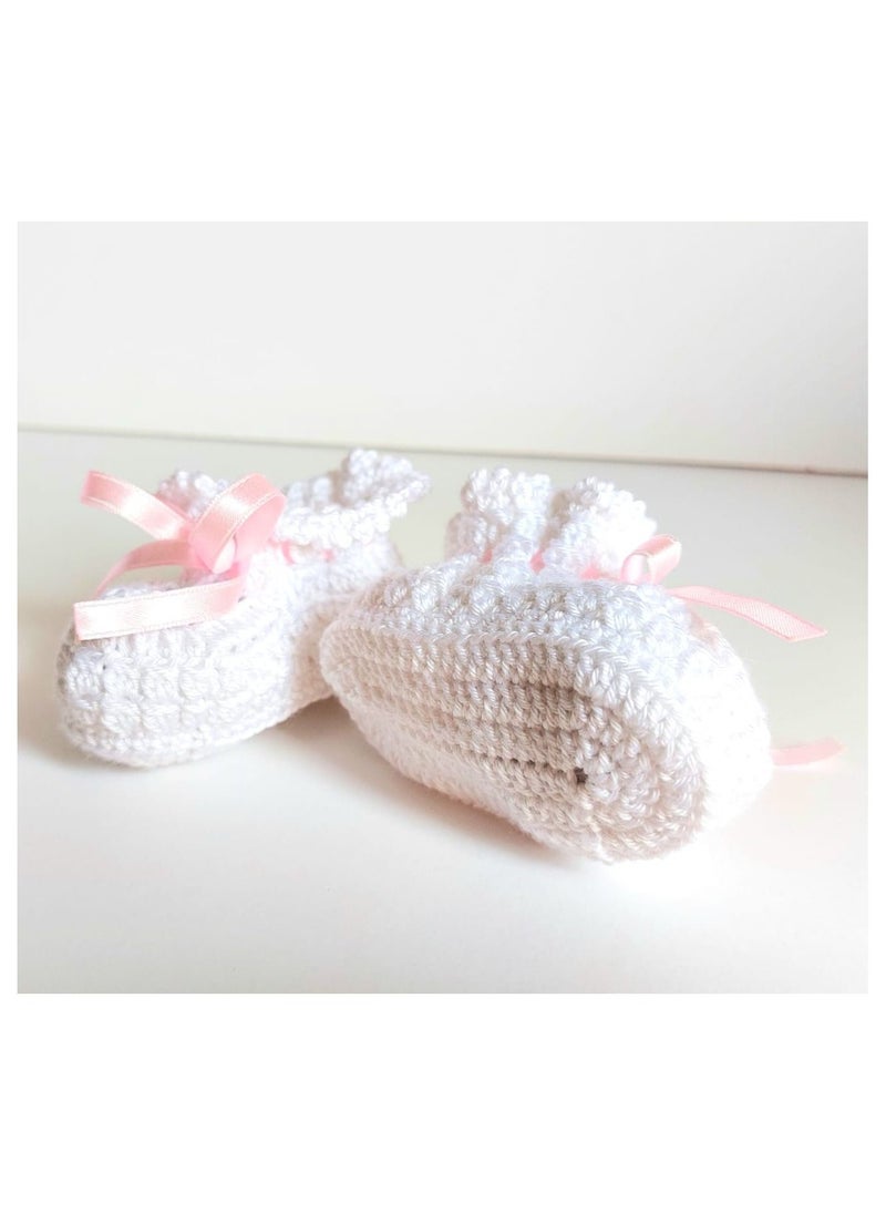 Pikkaboo Pikkaboo-Handmade Crochet Baby Booties-White  - Image 2